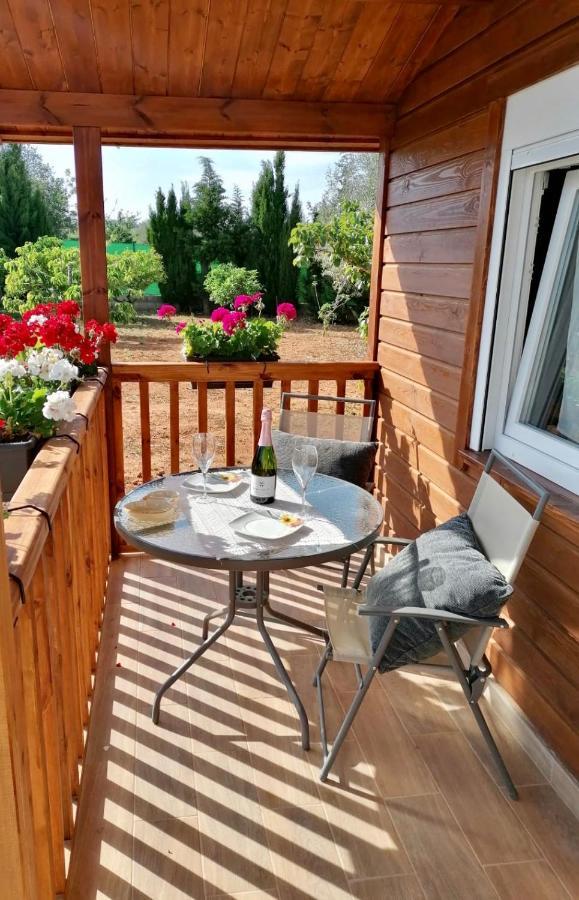 Casa Dominaty Bed and Breakfast Cálig Buitenkant foto
